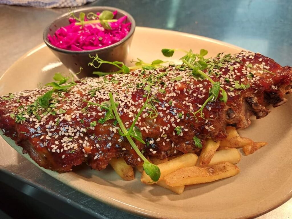 The White Horse Burnham Green